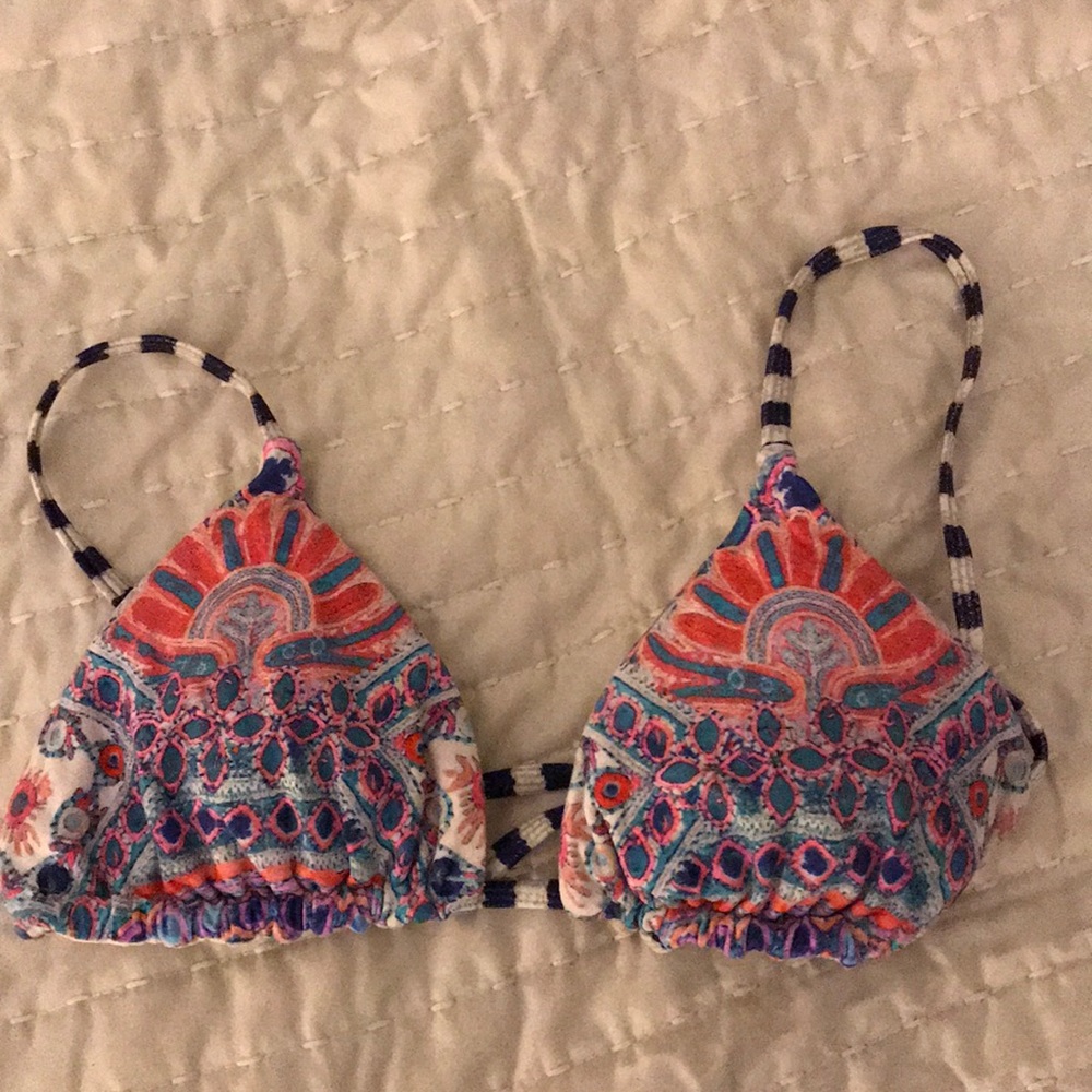 Billabong bikini top